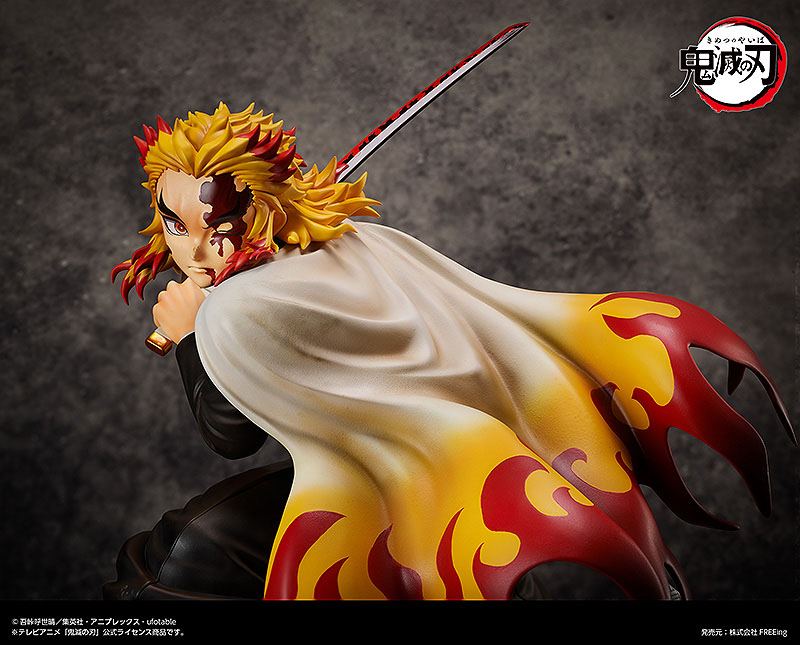 Estatua Kyojuro Rengoku Demon Slayer