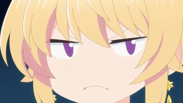 Azusa Kannawa frunce el ceño con una expresión de molestia, en un momento cómico del episodio 5 de Clumsy Senpai (Bukiyou na Senpai).