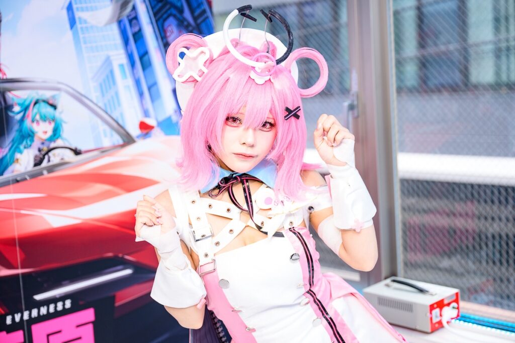 NTE Neverness to Everness: cosplay de Chi-chan en Akihabara por Anonenoa