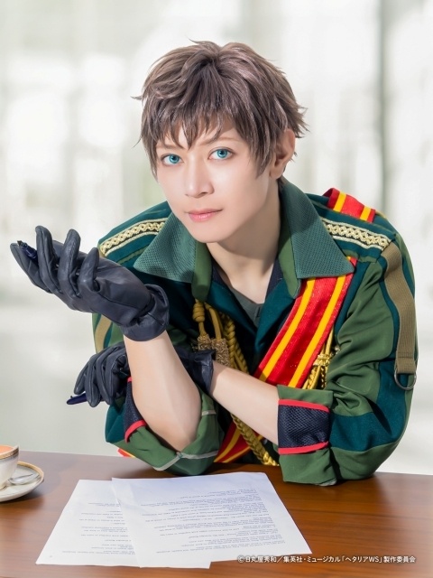 España interpretado por James Takeshi Yamada