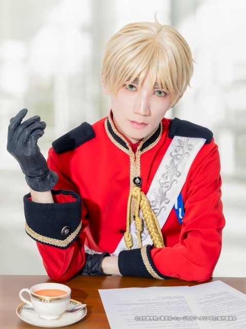 Inglaterra interpretado por Daisuke Hirose